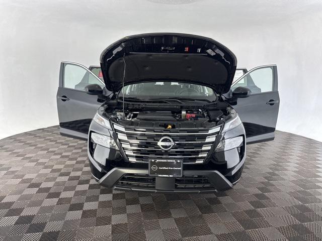 used 2025 Nissan Rogue car, priced at $29,919