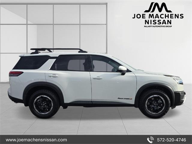 new 2025 Nissan Pathfinder car, priced at $36,874