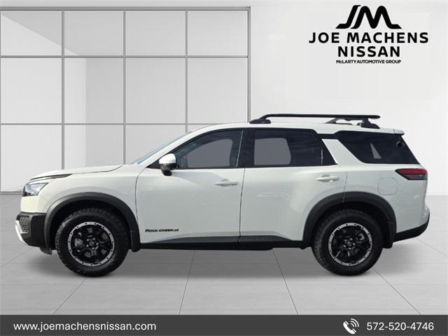 new 2025 Nissan Pathfinder car, priced at $36,874