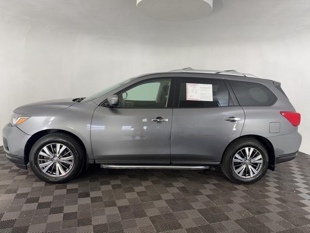 used 2020 Nissan Pathfinder car, priced at $19,666