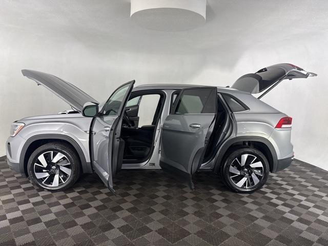 used 2024 Volkswagen Atlas Cross Sport car, priced at $31,841