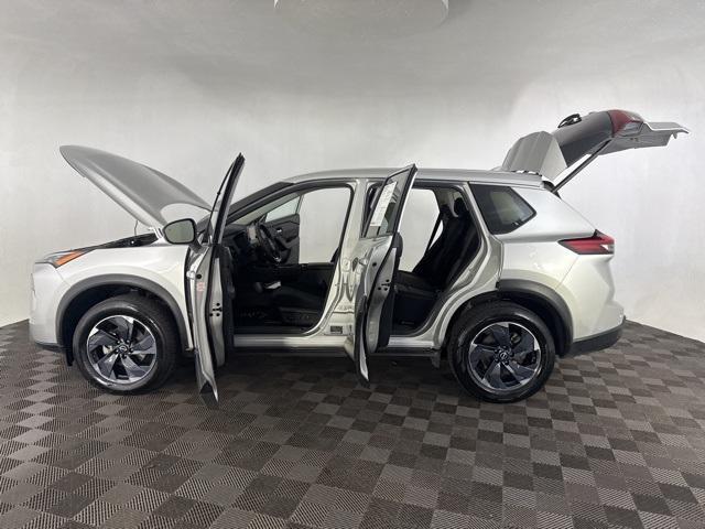 used 2024 Nissan Rogue car, priced at $22,383