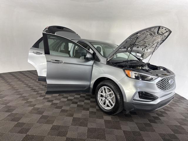 used 2024 Ford Edge car, priced at $26,269