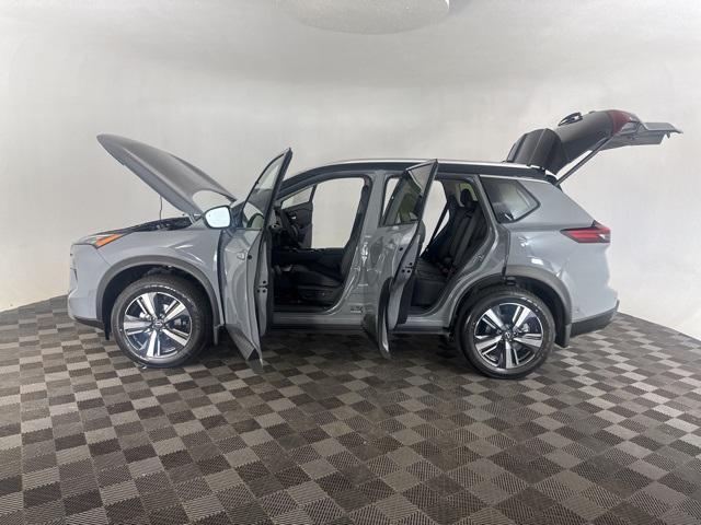 new 2025 Nissan Rogue car, priced at $37,202
