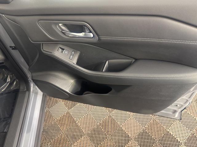 new 2025 Nissan Rogue car, priced at $37,202