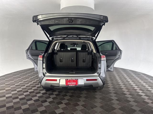 new 2025 Nissan Pathfinder car, priced at $43,338