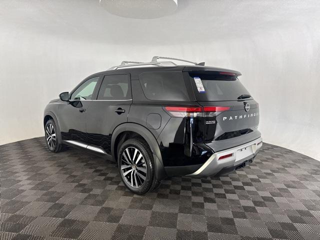 new 2025 Nissan Pathfinder car, priced at $49,404