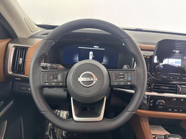 new 2025 Nissan Pathfinder car, priced at $49,963