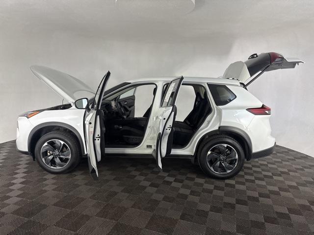 used 2024 Nissan Rogue car, priced at $22,774