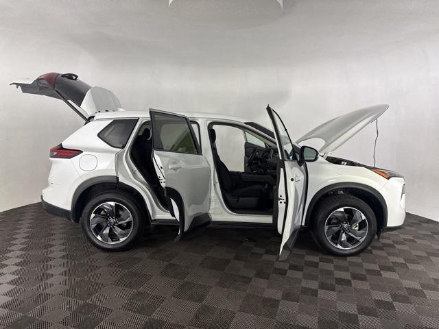 used 2024 Nissan Rogue car, priced at $22,774