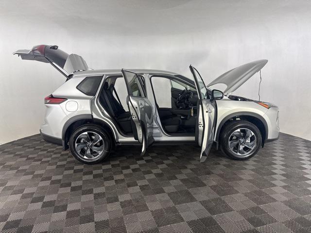 new 2025 Nissan Rogue car, priced at $32,183