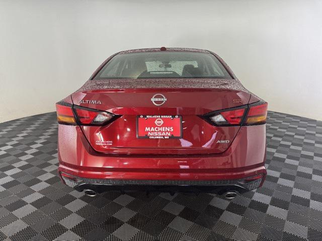 new 2024 Nissan Altima car, priced at $27,332