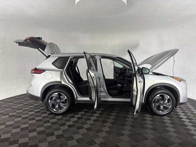 used 2024 Nissan Rogue car, priced at $21,871