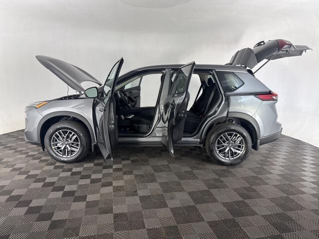 new 2025 Nissan Rogue car, priced at $29,909