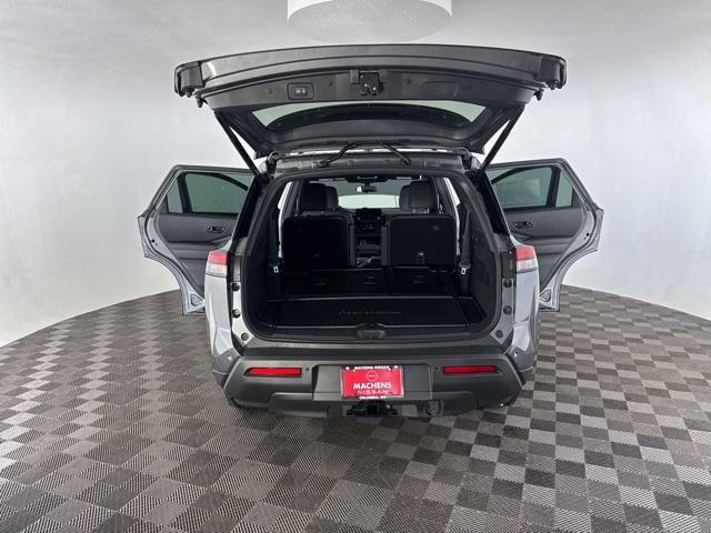 new 2025 Nissan Pathfinder car, priced at $38,187