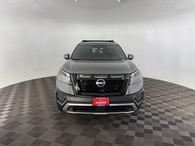 new 2025 Nissan Pathfinder car, priced at $38,187