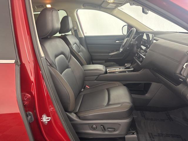 used 2024 Nissan Pathfinder car, priced at $34,170