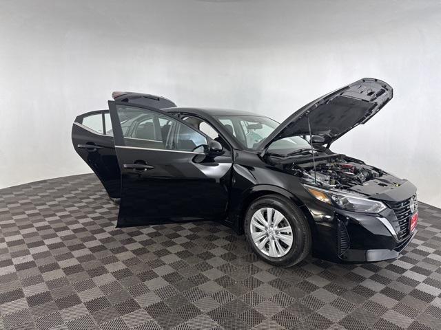 new 2025 Nissan Sentra car, priced at $22,036