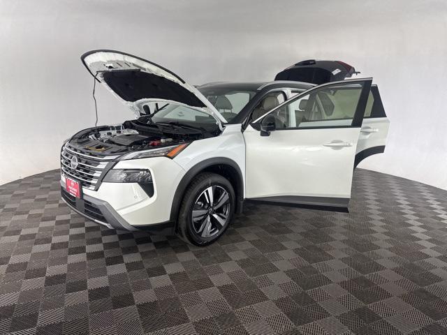 new 2025 Nissan Rogue car, priced at $38,765
