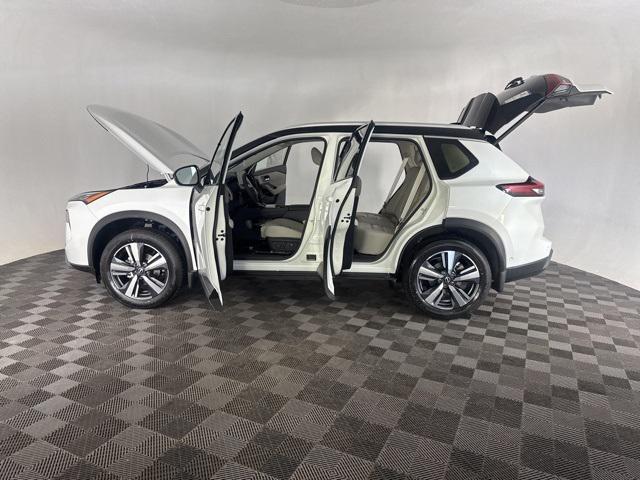 new 2025 Nissan Rogue car, priced at $38,765