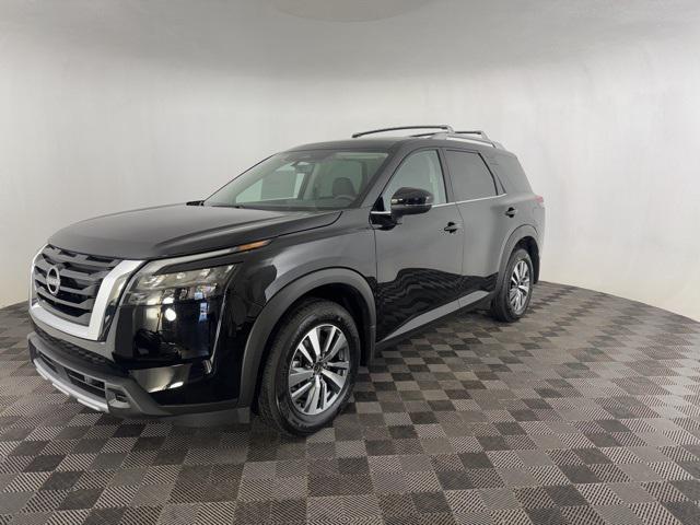 new 2025 Nissan Pathfinder car, priced at $43,338