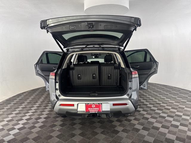 new 2025 Nissan Pathfinder car, priced at $49,035