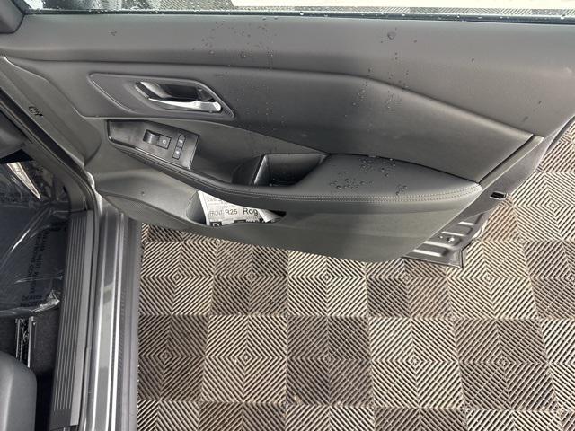 new 2025 Nissan Rogue car, priced at $30,185