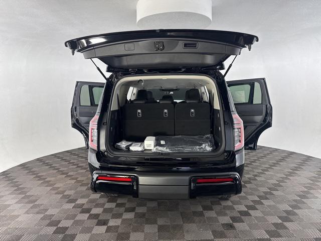 new 2025 Nissan Armada car, priced at $60,056