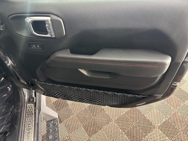 used 2020 Jeep Wrangler Unlimited car, priced at $36,275