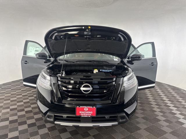 new 2025 Nissan Pathfinder car, priced at $50,579