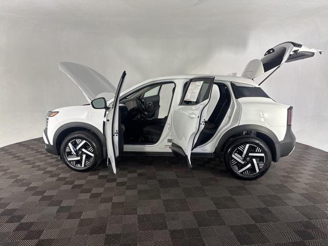 used 2025 Nissan Kicks car, priced at $23,099