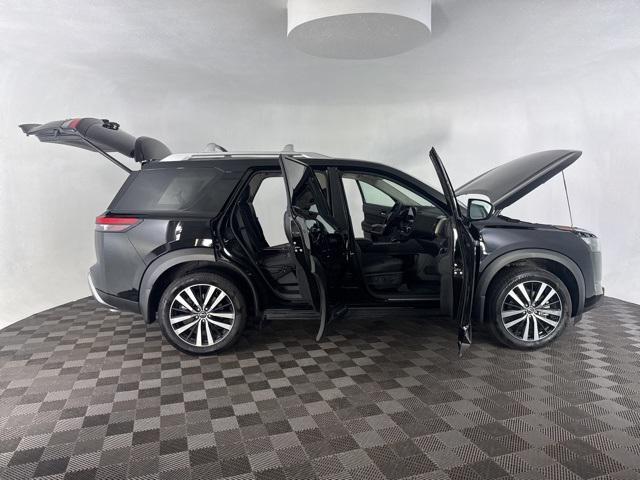 used 2025 Nissan Pathfinder car, priced at $42,030