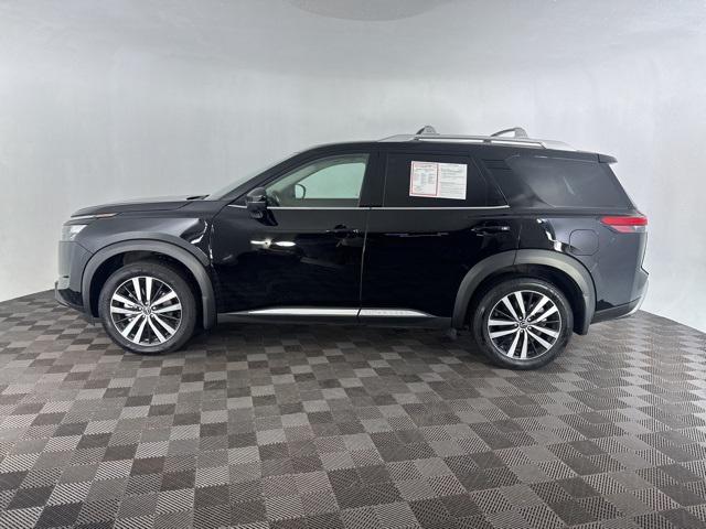 used 2025 Nissan Pathfinder car, priced at $42,030