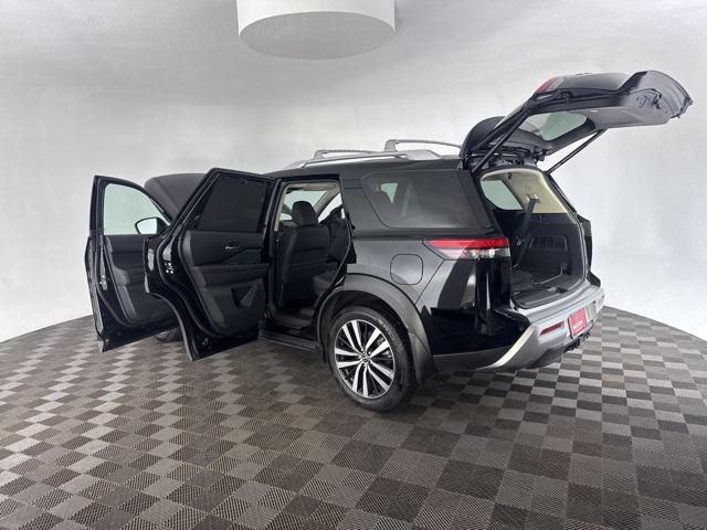 used 2025 Nissan Pathfinder car, priced at $42,030