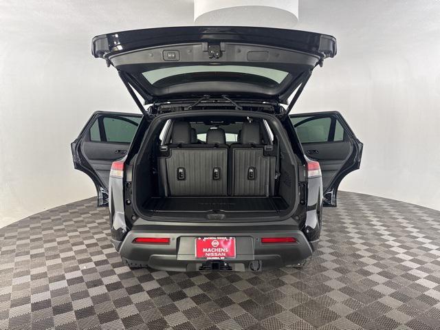 new 2025 Nissan Pathfinder car, priced at $42,967