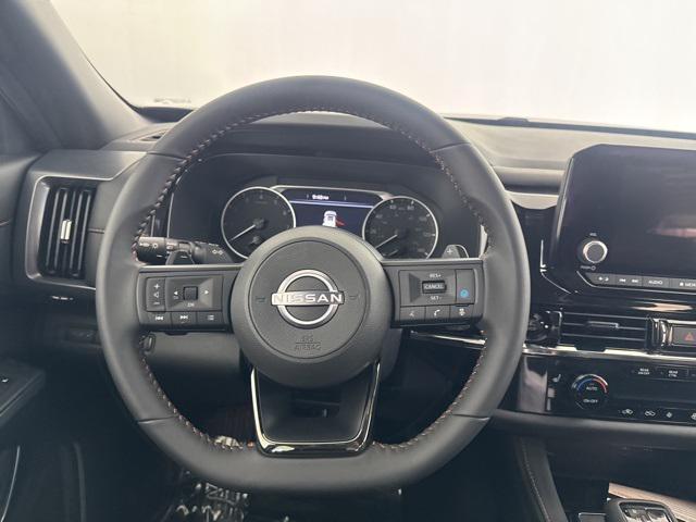 new 2025 Nissan Pathfinder car, priced at $42,967