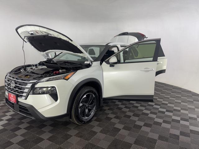 new 2025 Nissan Rogue car, priced at $31,353