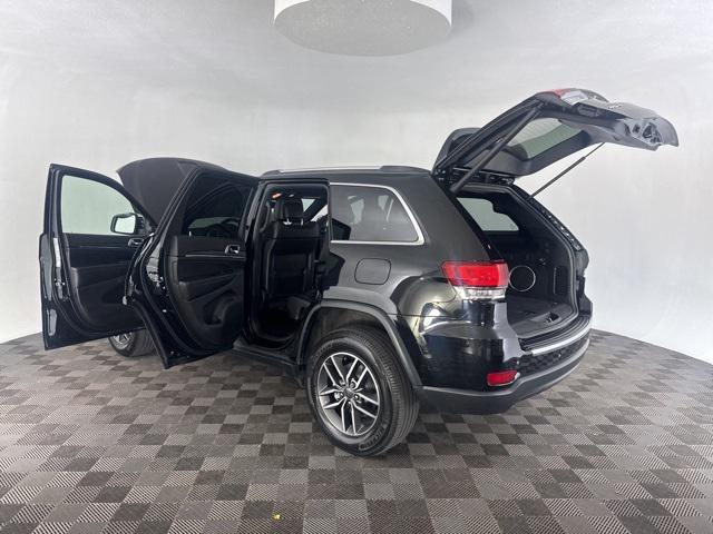 used 2021 Jeep Grand Cherokee car, priced at $27,999
