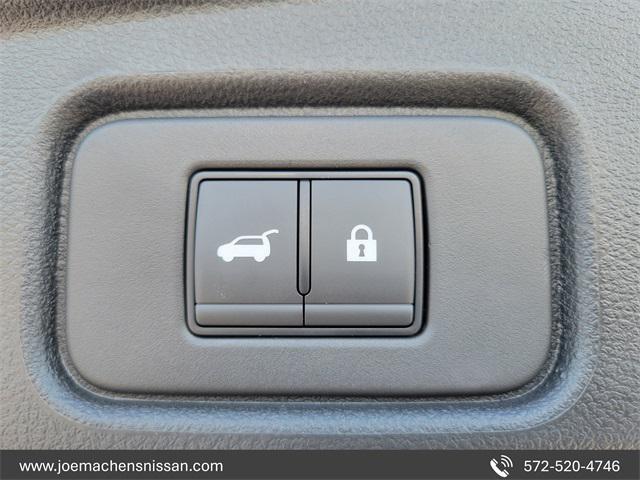 new 2025 Nissan Pathfinder car, priced at $43,347