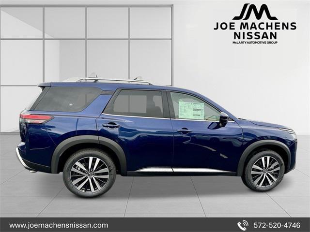 new 2025 Nissan Pathfinder car, priced at $43,347