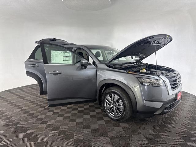 new 2025 Nissan Pathfinder car, priced at $35,283