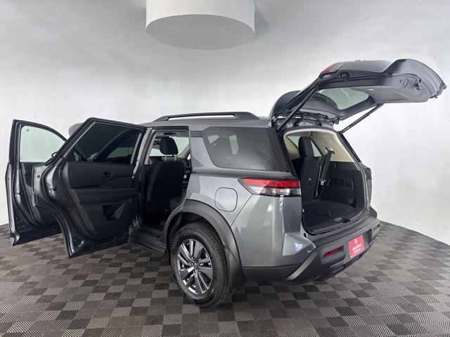 new 2025 Nissan Pathfinder car, priced at $35,283