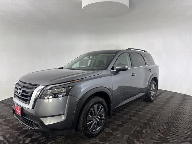 new 2025 Nissan Pathfinder car, priced at $35,283