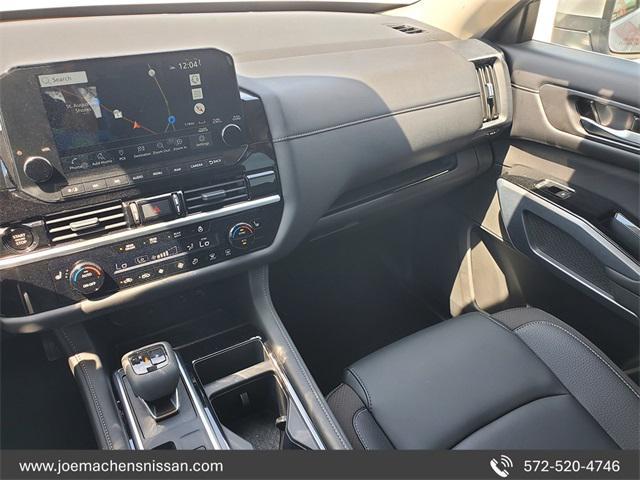 new 2025 Nissan Pathfinder car, priced at $36,368