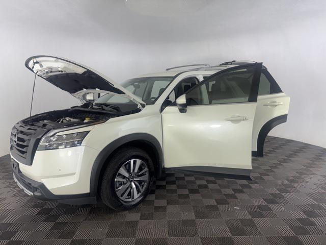 used 2023 Nissan Pathfinder car, priced at $31,199