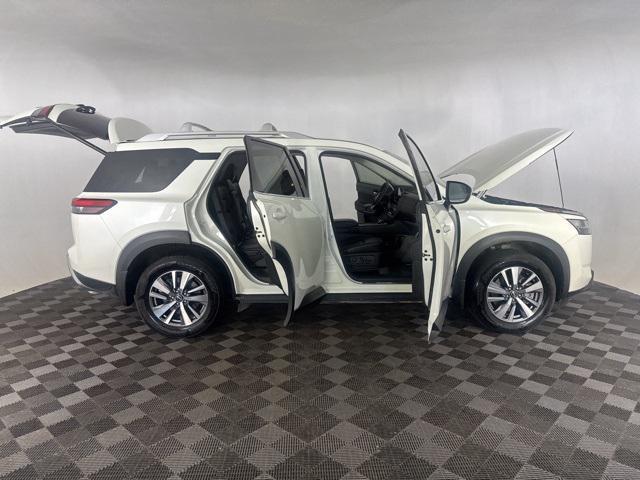 used 2023 Nissan Pathfinder car, priced at $31,199