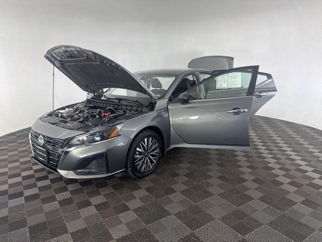 used 2024 Nissan Altima car, priced at $23,999