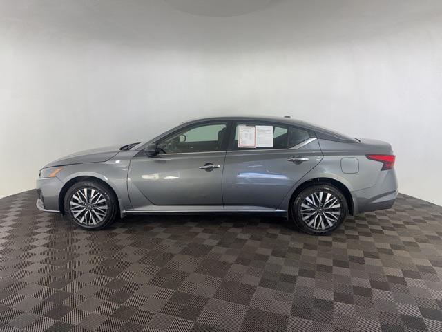 used 2024 Nissan Altima car, priced at $23,999