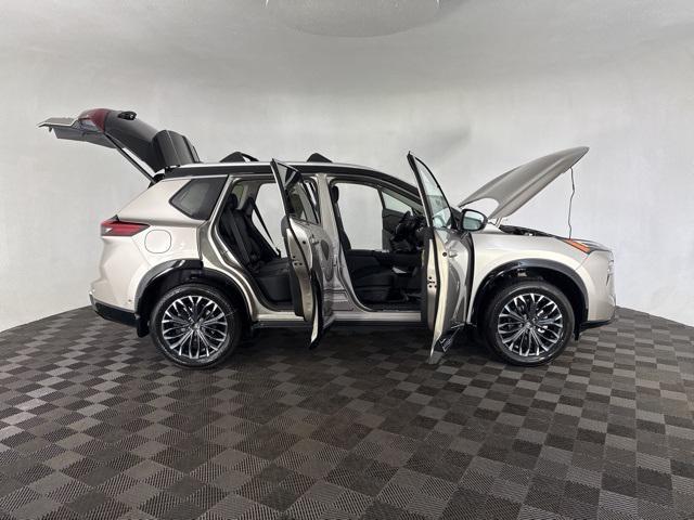 new 2026 Nissan Rogue car, priced at $39,520