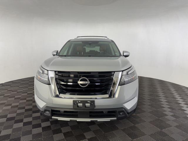 used 2022 Nissan Pathfinder car, priced at $31,799